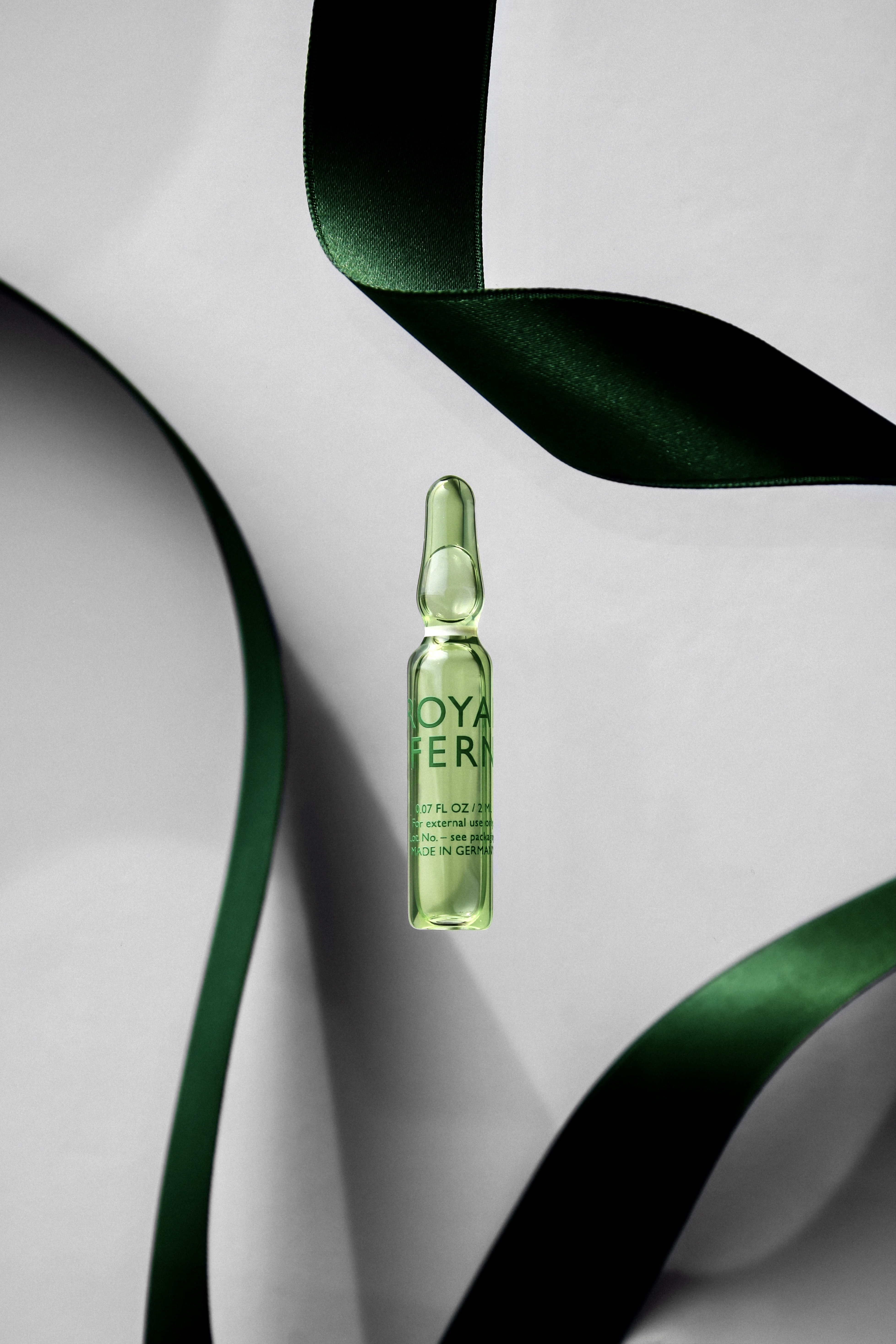 ROYAL FERN Phytoactive & Antioxidant Skin factory Illuminating Ampoules